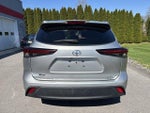 2024 Toyota Highlander LE AWD (SE)