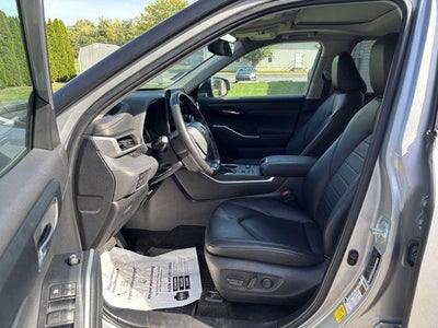 2024 Toyota Highlander XLE AWD (Natl)