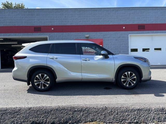 2024 Toyota Highlander XLE AWD (Natl)