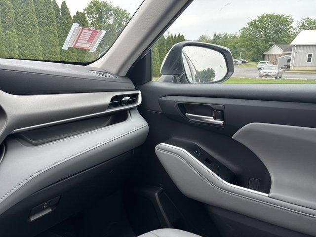 2023 Toyota Highlander XLE AWD (Natl)