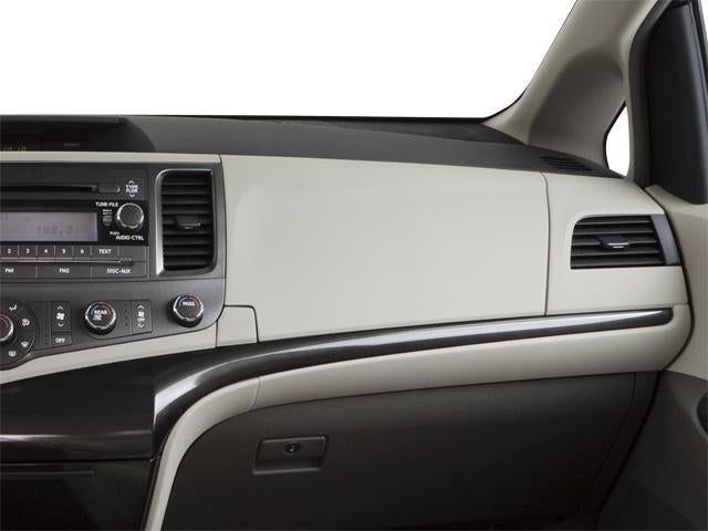 2011 Toyota Sienna 5dr 8-Pass Van V6 LE FWD (Natl)