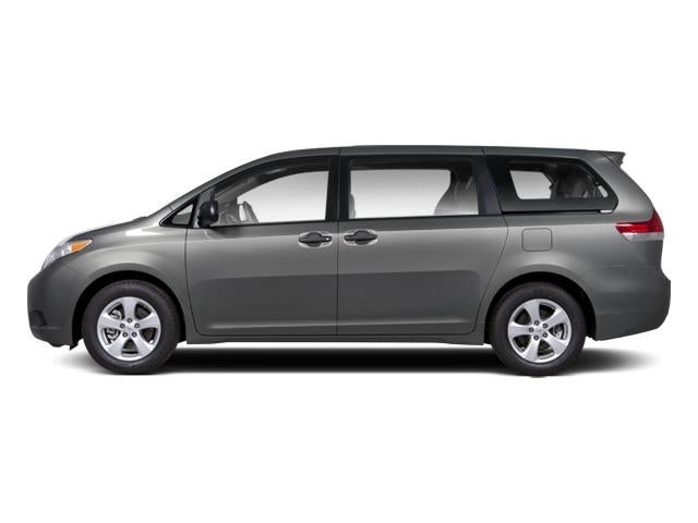 2011 Toyota Sienna 5dr 8-Pass Van V6 LE FWD (Natl)