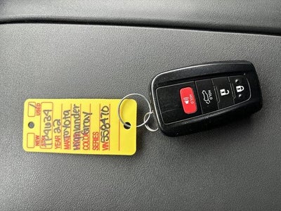 2022 Toyota Highlander Hybrid Limited AWD (Natl)