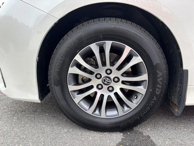 2020 Toyota Sienna XLE Premium FWD 8-Passenger (Natl)