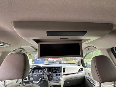 2020 Toyota Sienna XLE Premium FWD 8-Passenger (Natl)