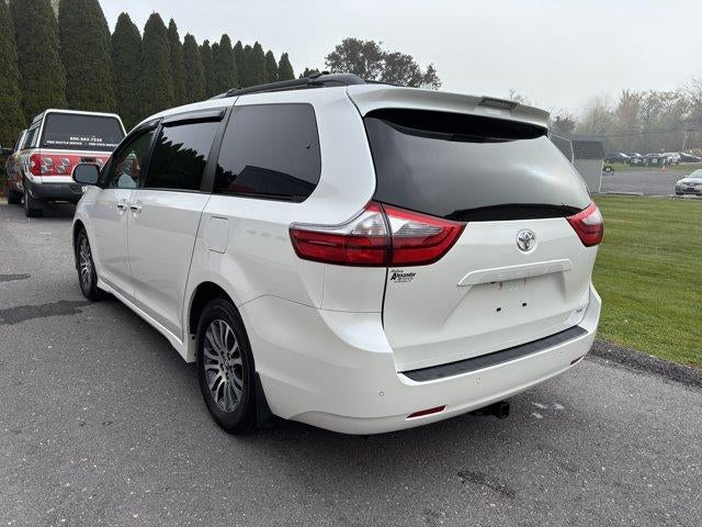 2020 Toyota Sienna XLE Premium FWD 8-Passenger (Natl)