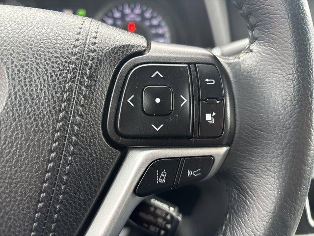 2020 Toyota Sienna XLE FWD 8-Passenger (Natl)