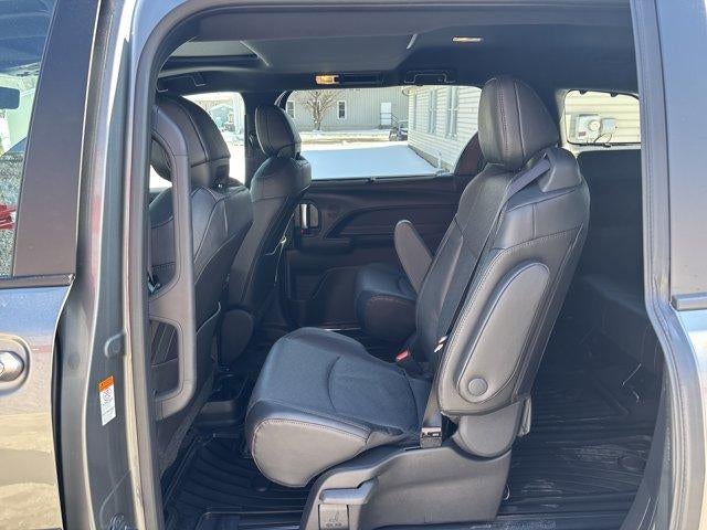 2026 Toyota Sienna Limited AWD 7-Passenger (GS)