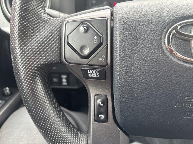 2020 Toyota Tacoma 4WD 4WD TRD Off Road Double Cab 5' Bed V6 AT (Natl)