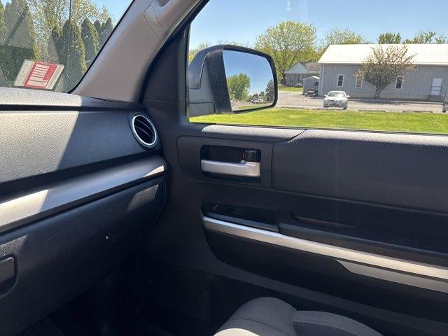 2017 Toyota Tundra 4WD 4WD SR5 CrewMax 5.5' Bed 5.7L (SE)