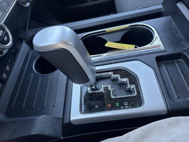 2020 Toyota Tundra 4WD 4WD SR5 CrewMax 5.5' Bed 5.7L (SE)
