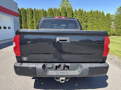 2020 Toyota Tundra 4WD 4WD SR5 CrewMax 5.5' Bed 5.7L (SE)