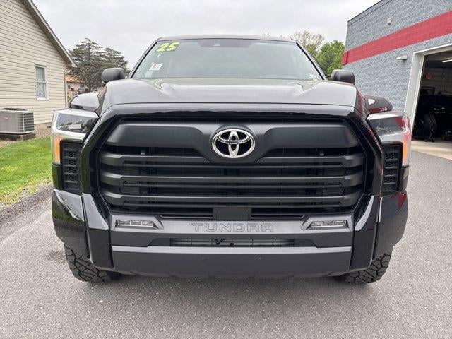 2025 Toyota Tundra 4WD 4WD SR5 CrewMax 5.5' Bed (SE)
