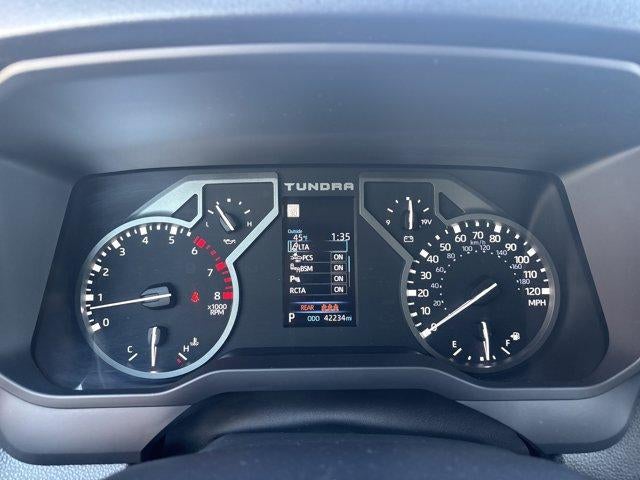 2022 Toyota Tundra 4WD 4WD SR5 CrewMax 5.5' Bed (SE)