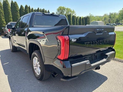 2025 Toyota Tundra 4WD 4WD SR5 CrewMax 5.5' Bed (SE)