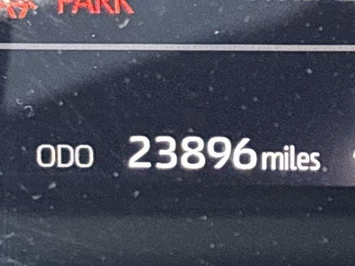 2022 Toyota Tundra 4WD 4WD Platinum Hybrid CrewMax 5.5' Bed (Natl)