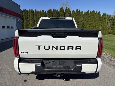 2022 Toyota Tundra 4WD 4WD Platinum Hybrid CrewMax 5.5' Bed (Natl)