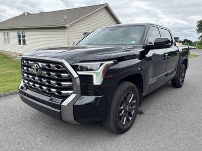 2025 Toyota Tundra 4WD 4WD Platinum Hybrid CrewMax 5.5' Bed (Natl)