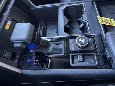 2024 Toyota Tundra 4WD 4WD Limited CrewMax 5.5' Bed (Natl)