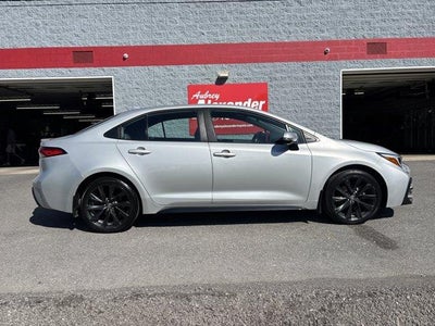 2023 Toyota Corolla SE CVT (Natl)