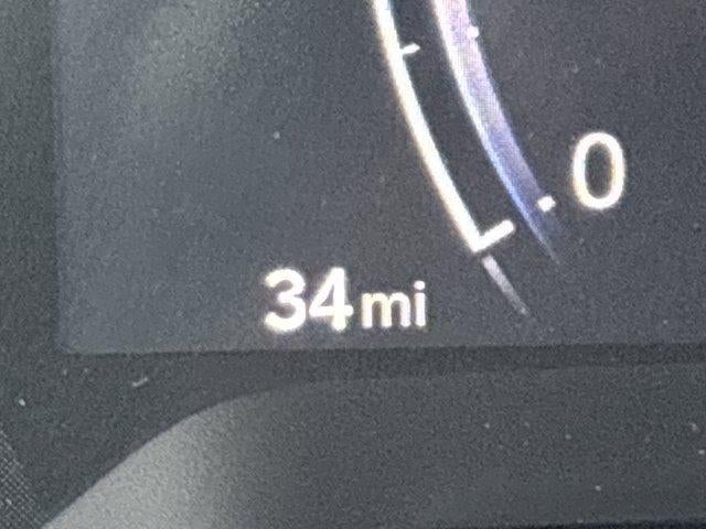 2026 Toyota Corolla Cross LE 4WD (Natl)