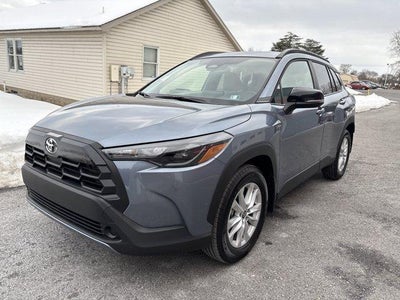 2026 Toyota Corolla Cross LE 4WD (Natl)