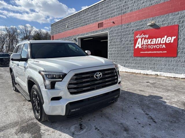 2023 Toyota Sequoia Limited 4WD (SE)