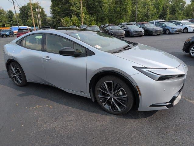 2024 Toyota Prius XLE AWD (Natl)