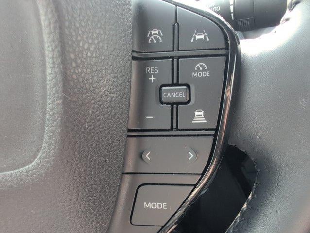 2024 Toyota Prius XLE AWD (Natl)