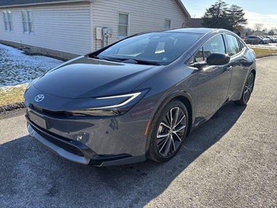 2023 Toyota Prius XLE AWD (Natl)