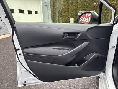 2026 Toyota Corolla Hybrid LE FWD (Natl)