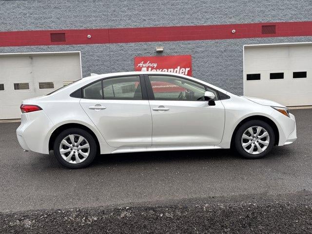 2026 Toyota Corolla Hybrid LE FWD (Natl)