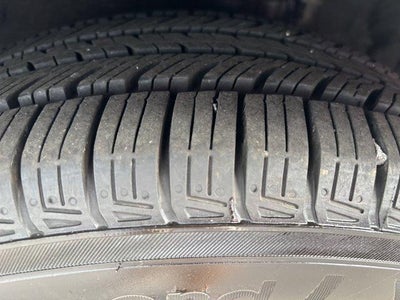 2016 Toyota Prius 5dr HB Two (SE)