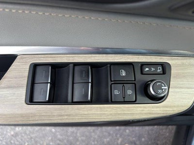 2022 Toyota Venza Limited AWD (GS)