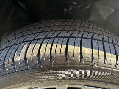 2024 Toyota Venza XLE AWD (SE)