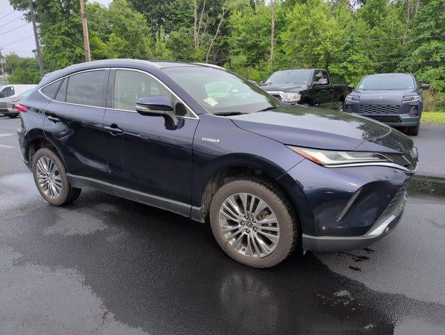2021 Toyota Venza XLE AWD (SE)