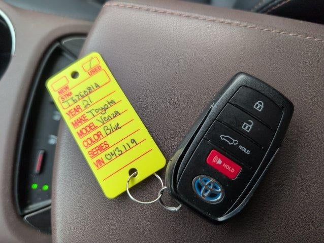 2021 Toyota Venza XLE AWD (SE)