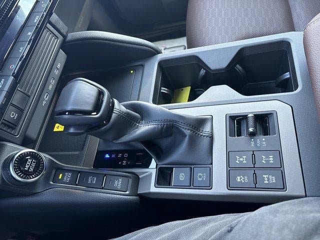 2024 Toyota Land Cruiser 4WD (GS)