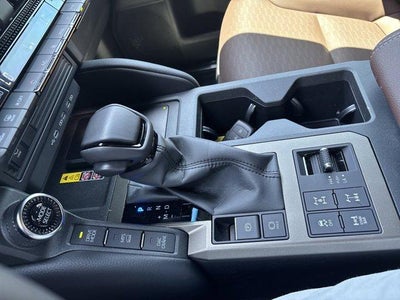 2026 Toyota Land Cruiser 4WD (Natl)