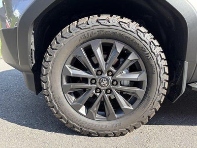 2027 Toyota Land Cruiser 4WD (Natl)