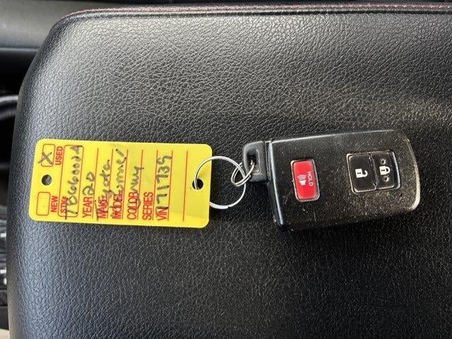 2020 Toyota 4Runner SR5 4WD (GS)