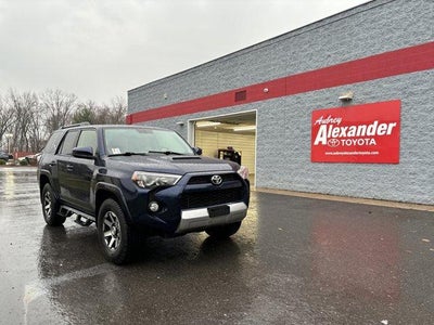 2019 Toyota 4Runner TRD Off Road 4WD (Natl)