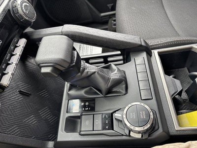 2025 Toyota 4Runner SR5 4WD (GS)