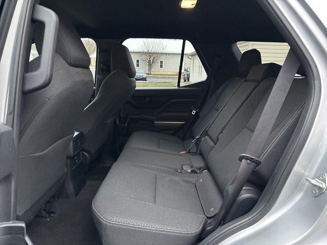 2025 Toyota 4Runner SR5 4WD (GS)