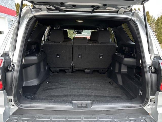 2025 Toyota 4Runner SR5 4WD (GS)