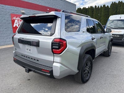 2025 Toyota 4Runner SR5 4WD (GS)