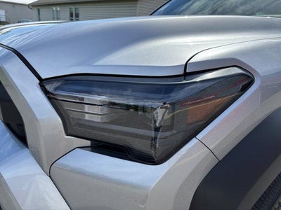 2025 Toyota 4Runner SR5 4WD (GS)