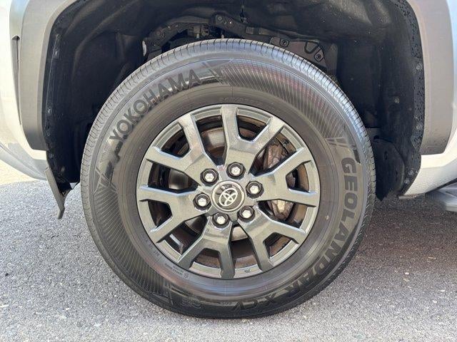 2025 Toyota 4Runner SR5 4WD (GS)