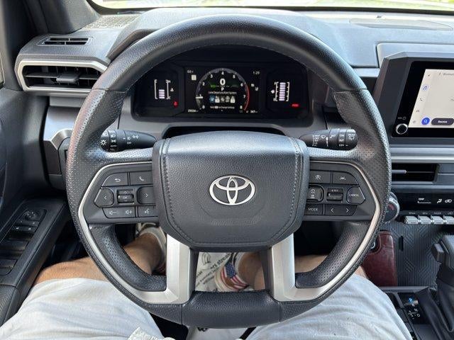 2025 Toyota 4Runner SR5 4WD (GS)