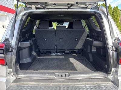 2025 Toyota 4Runner SR5 4WD (GS)